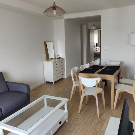 3 Pieces Pres Des Plages De Juan Avec Parking Exterior foto
